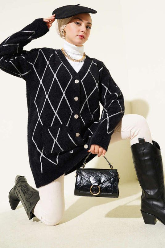 Gilet à rayures à poches et motif baklava, noir et blanc.