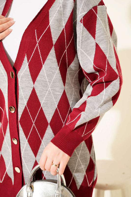 طقم مزدوج من سترة صوفية مزخرفة بأزرار بنية محمرة