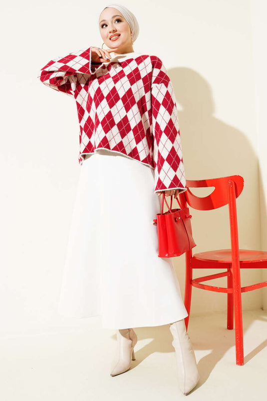 Soft Sweater with Baklava Pattern Beige