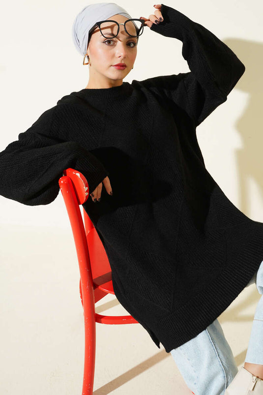 تونيك أسود ناعم محبوك بنقشة البقلاوة