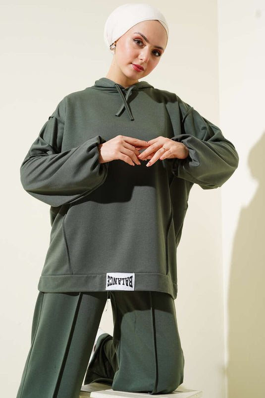 Relaxed Two-Piece Set with Balance Emblem and Hood, Olive Green