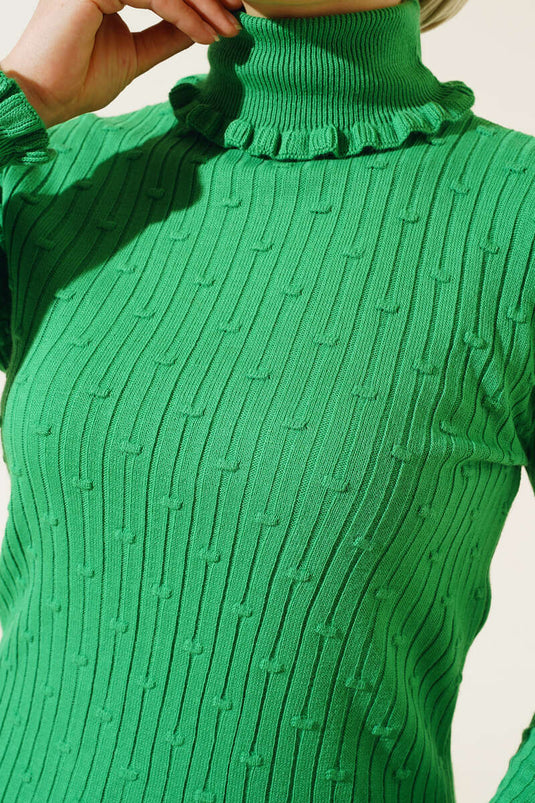 Maglione a collo alto con volant in maglieria Verde