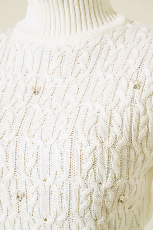 Pull Col Roulé En Maille Orné De Perles Ecru