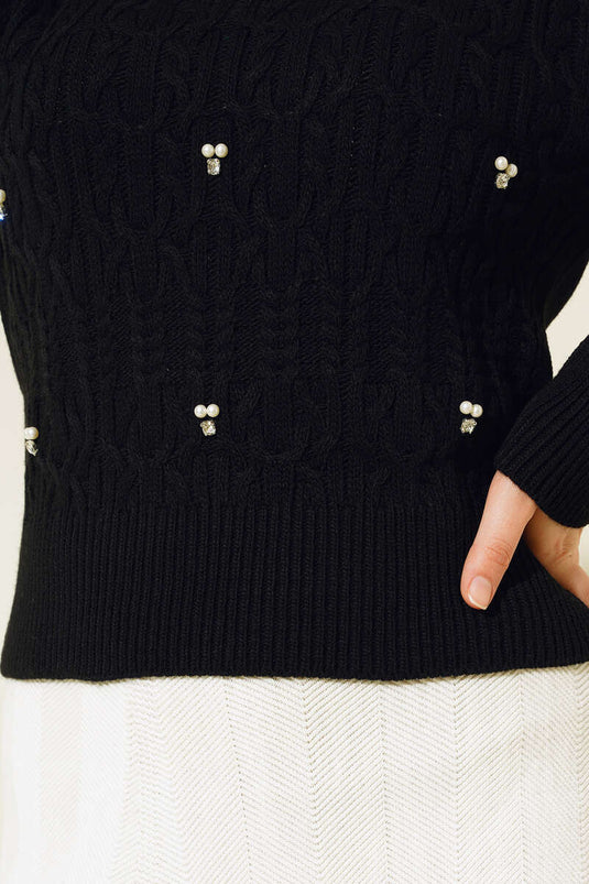 Pull En Maille À Col Roulé Orné De Perles Noir