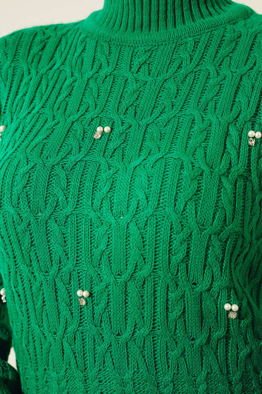 Pull En Maille À Col Roulé Orné De Perles Émeraude