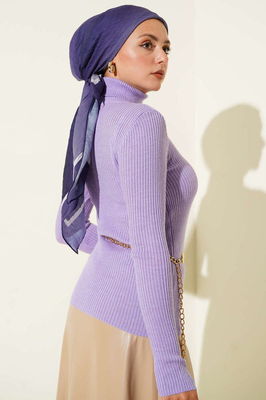 Pull en tricot à col roulé et doigts rentrés Lilas