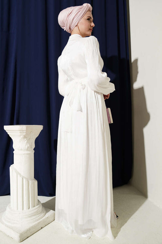 Robe de soirée drapée à manches ballon blanche