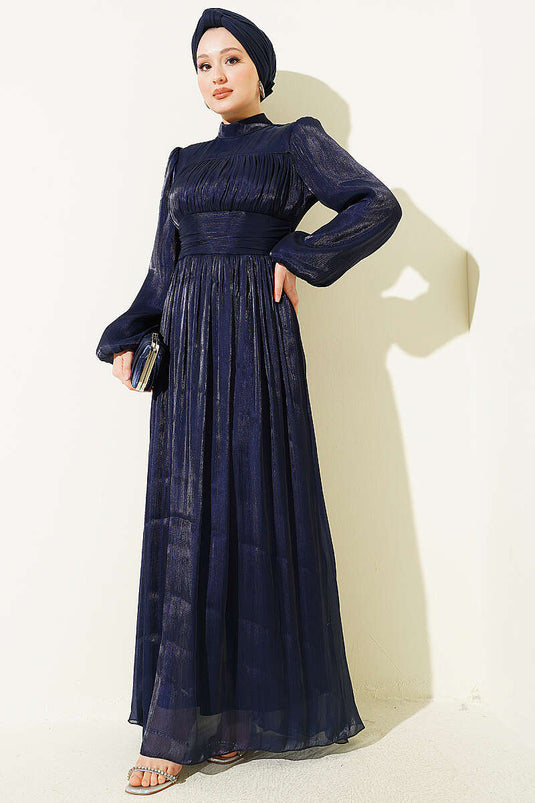 Robe de soirée drapée à manches ballon et taille cintrée bleu marine