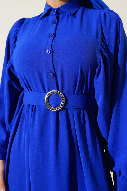 Blaues Hemdkragenkleid mit Ballonärmeln