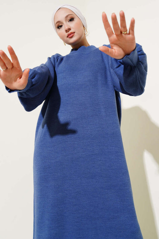 Robe en tricot à manches ballon indigo