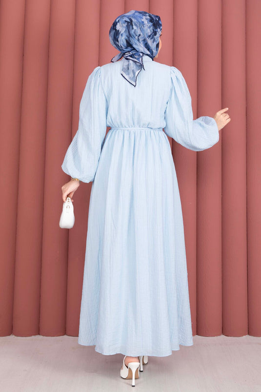 Robe modest fashion à manches ballon, demi-boutonnée, bleu bébé