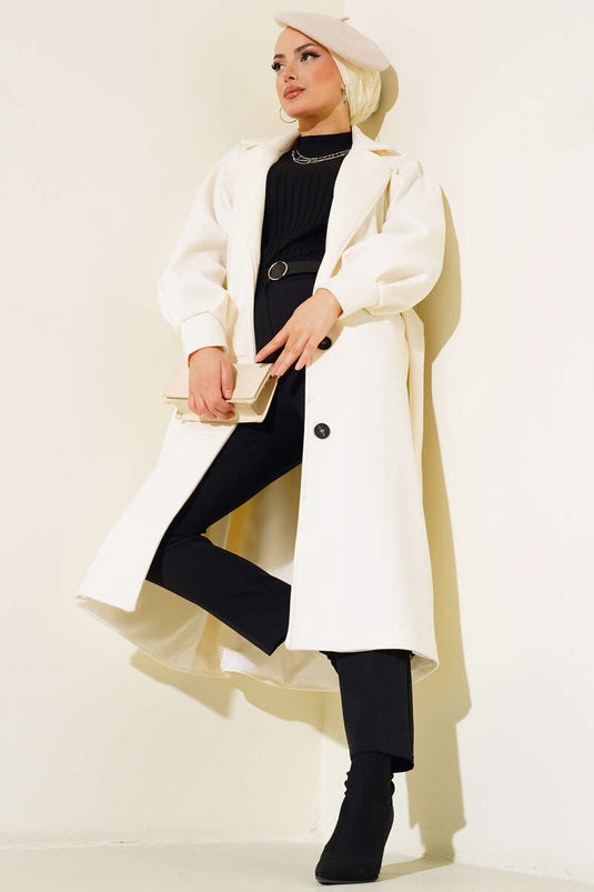 معطف طويل من الكشمير بلون بيج فاتح بأكمام واسعة