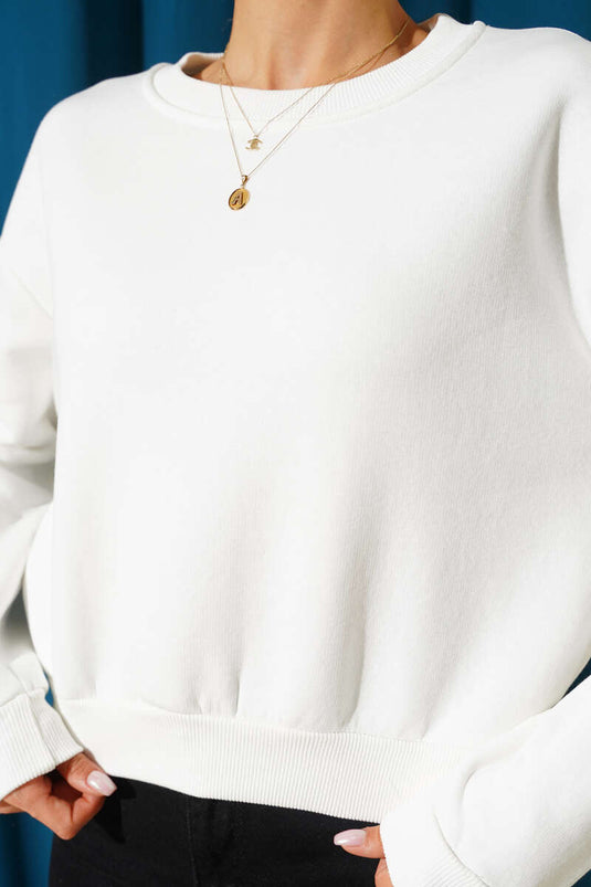 سويت شيرت أساسي برقبة دائرية وثلاثة أربطة، لون بيج