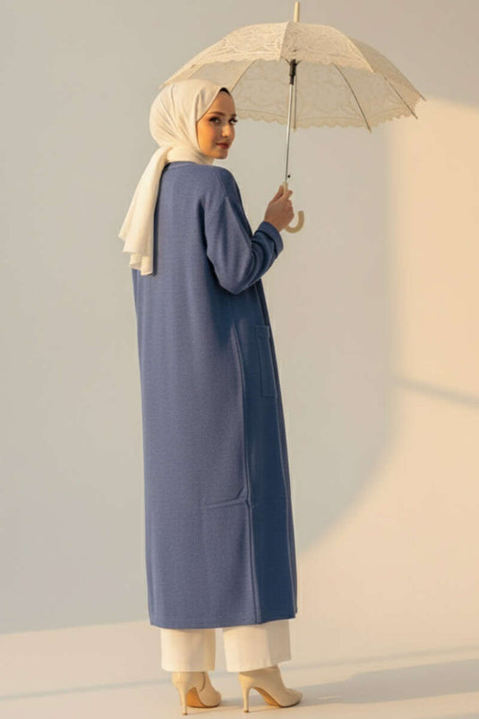 كارديغان محبوك طويل أساسي ذو جيوب مزدوجة باللون النيلي