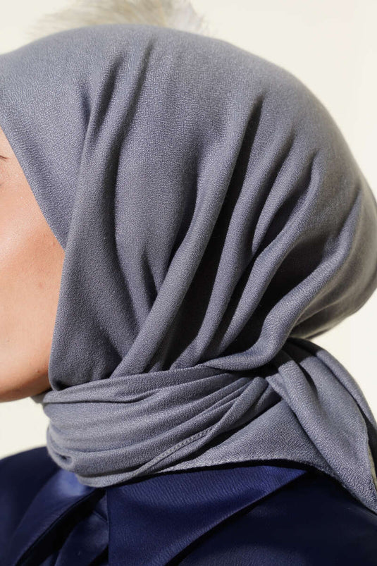 وشاح شتوي أساسي سادة رمادي