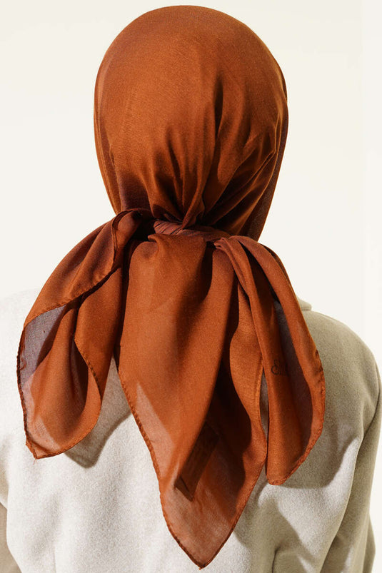 Écharpe basique, couleur terre cuite