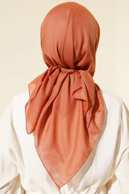 وشاح أساسي سمك السلمون