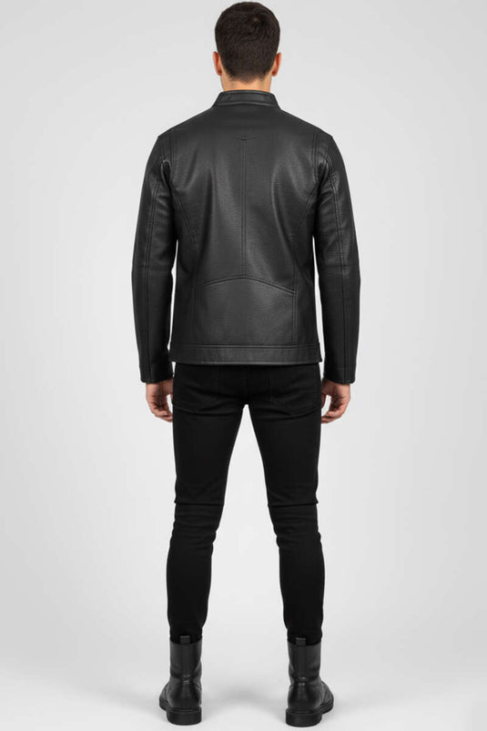 Schwarze Lederjacke mit Reißverschluss