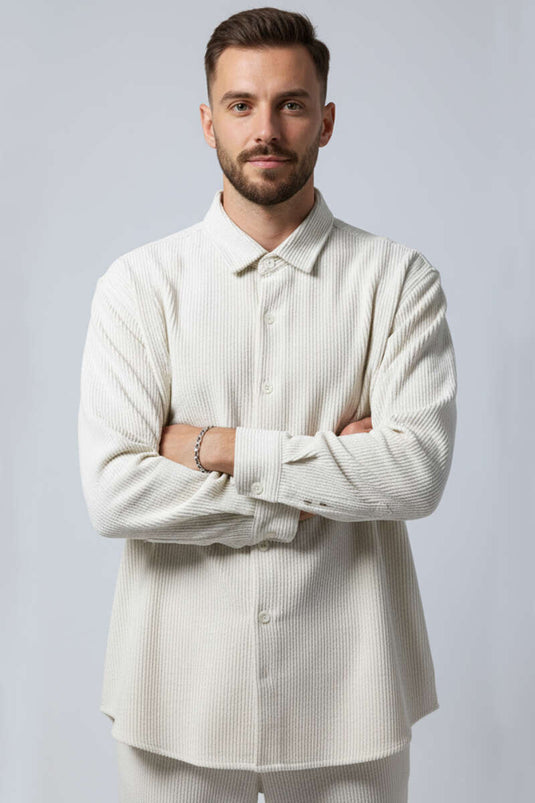 قميص رجالي مخملي أساسي بلون حجري