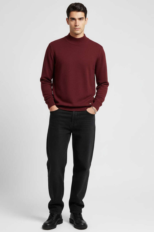 كنزة رجالية أساسية بياقة نصف عالية، لون عنابي