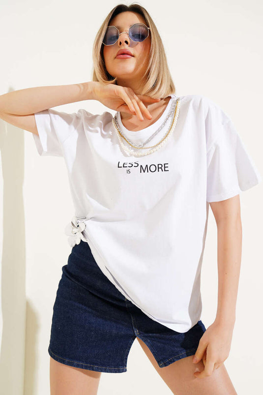 Baskılı Kolyeli T-shirt Beyaz