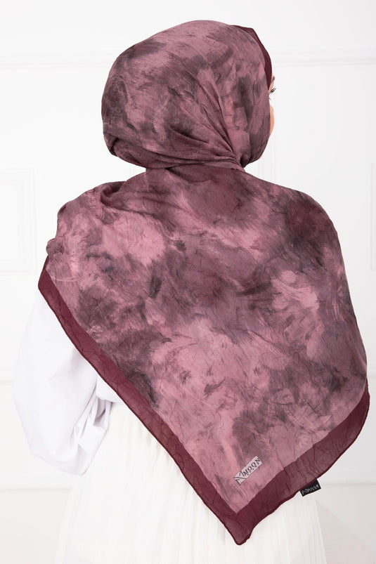 Série d'écharpes en bambou à motif batik Bordeaux