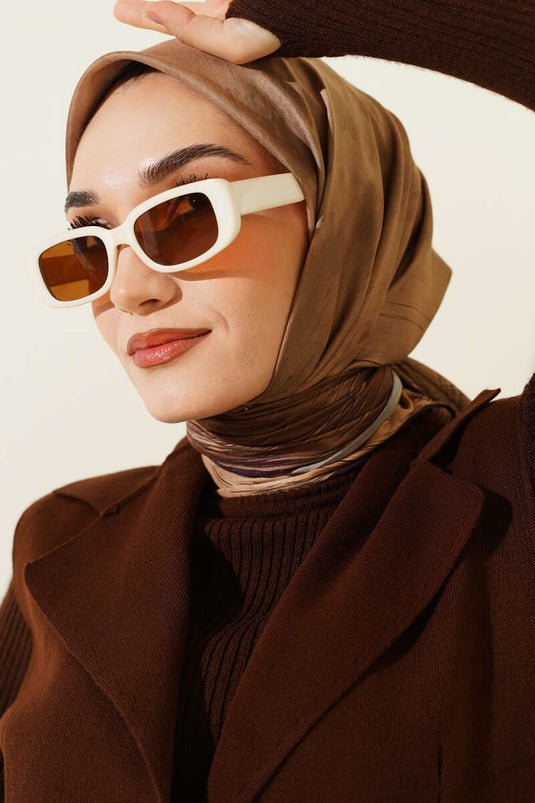 Écharpe Demore à motif batik vert olive