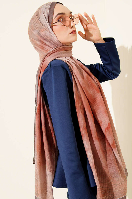 شال من الموسلين بنقشة باتيك، لون المنك