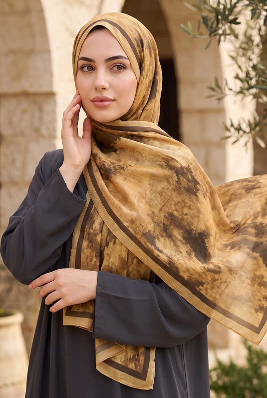 Collection De Châles À Motif Batik Camel