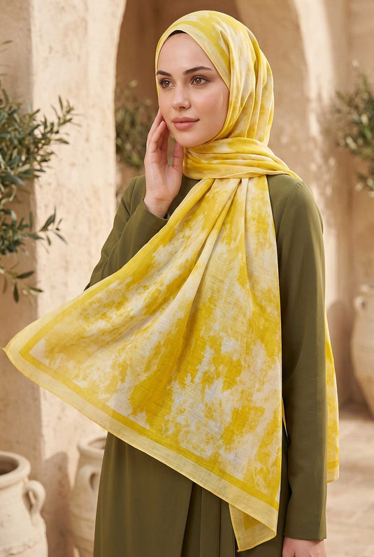Collection De Foulards À Motif Batik Jaune