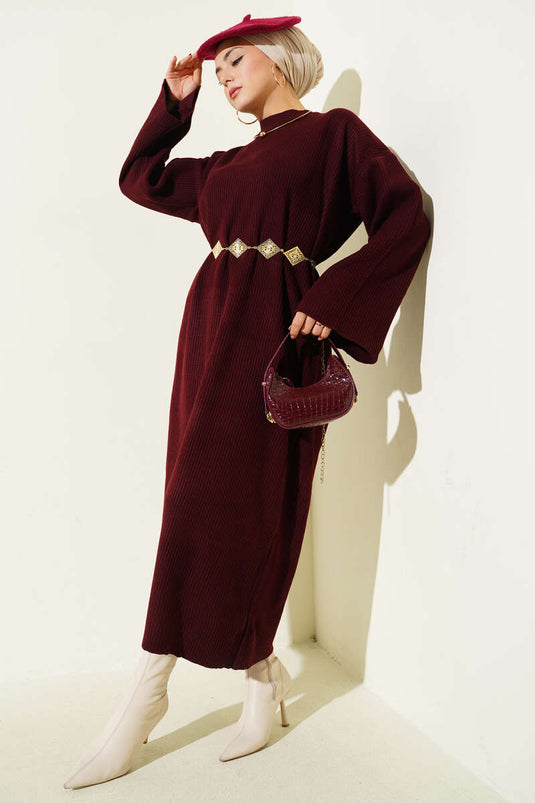 Bordeaux Strickkleid Mit Gürtel