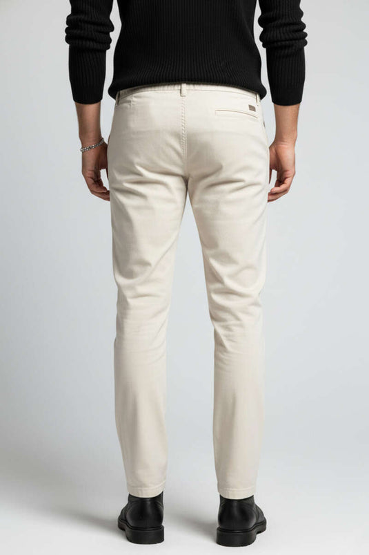 Pantalon homme beige avec ceinture à cordon de serrage