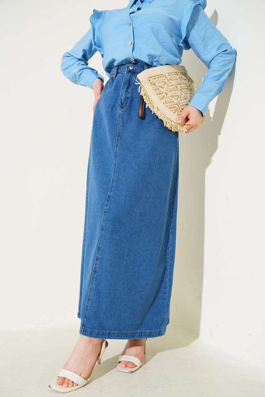 تنورة جينز بجيوب وأزرار على الخصر باللون الأزرق