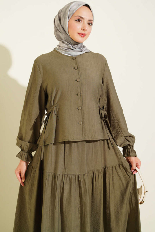 Zwei-Teiliger Set Mit Gürtel Und Bindeband In Dunkel Khaki