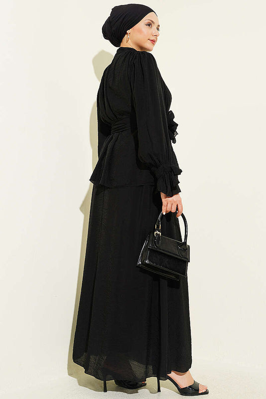 Ensemble deux pièces avec jupe à ceinture fine noir