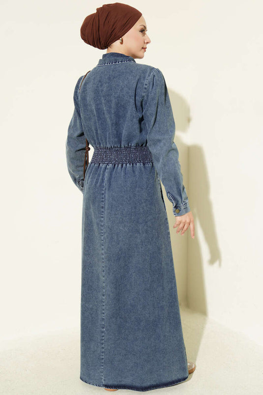 Robe En Jean Bleue À Ceinture Et Fermeture Éclair