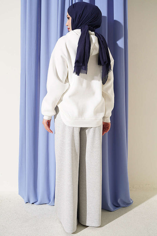 Pantalon Gris À Ceinture Et Poches