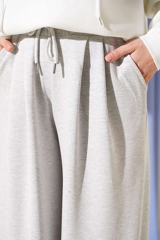 Pantalon Gris À Ceinture Et Poches