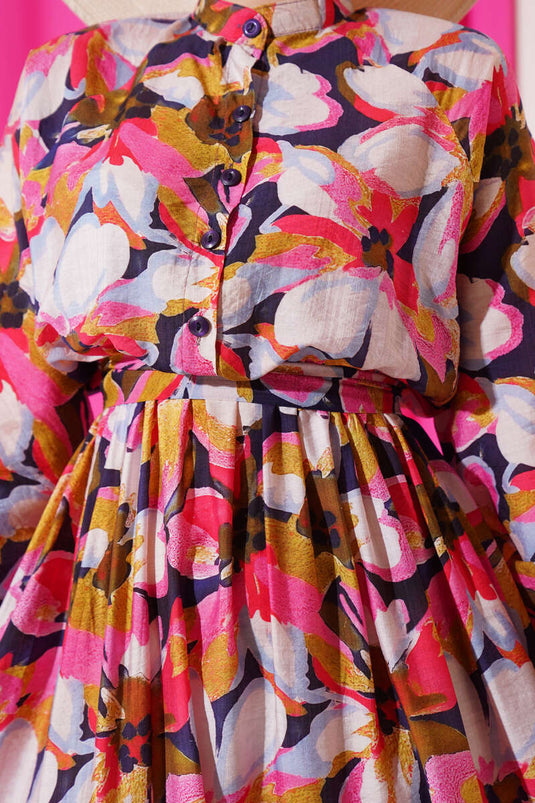 Bel Lastikli Düğmeli Çiçek Desen Elbise Fuşya