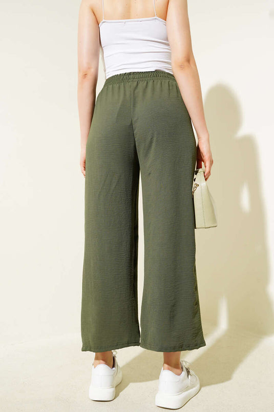 Pantalones Ayrobin de pierna ancha y cintura elástica color caqui