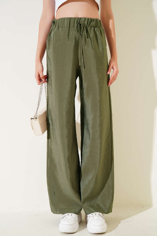 بنطلون لامع واسع الساق بخصر مطاطي، لون كاكي