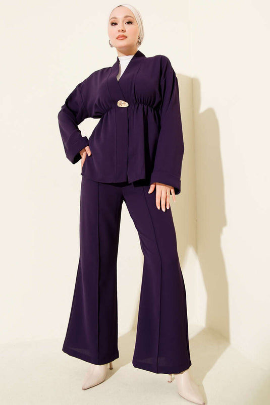 Ensemble double violet avec accessoires dorés et ceinture élastique
