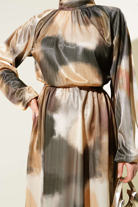 Bel Lastikli Karışık Desen Saten Elbise Hardal