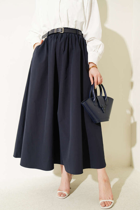 Jupe en popeline bleu marine avec ceinture élastique à la taille