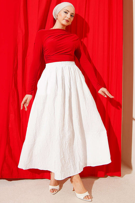Jupe blanche avec poches en crêpe et taille élastique