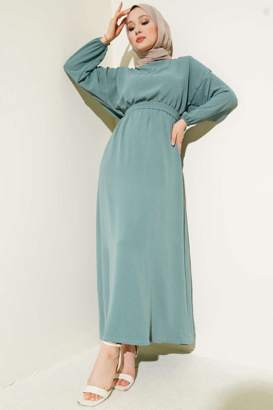 فستان أيروبين بحزام خصر مطاطي باللون الأخضر اللوزي