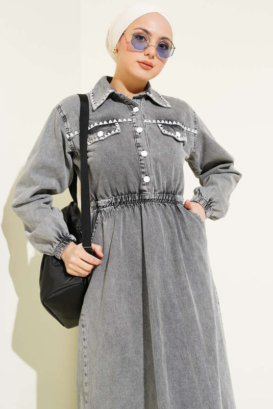 Robe en jean à taille élastique et coutures en mousse Gris