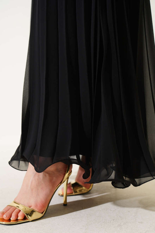 Bel Lastikli Pileli Şifon Elbise Siyah