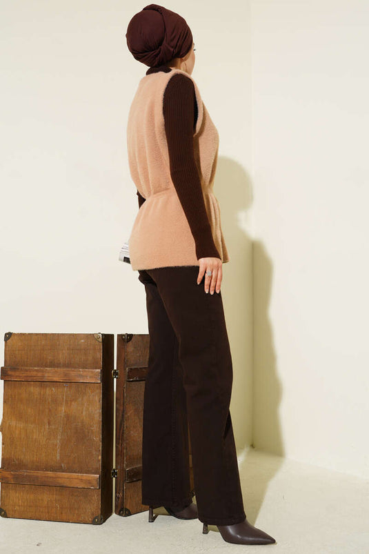 Gilet en tricot à barbe avec ceinture élastique Camel