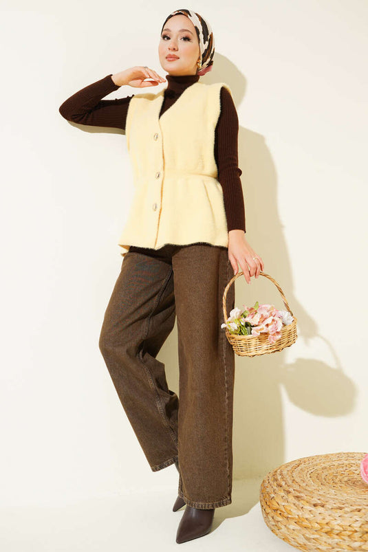 سترة محبوكة بلحية مع حزام خصر مطاطي باللون الأصفر